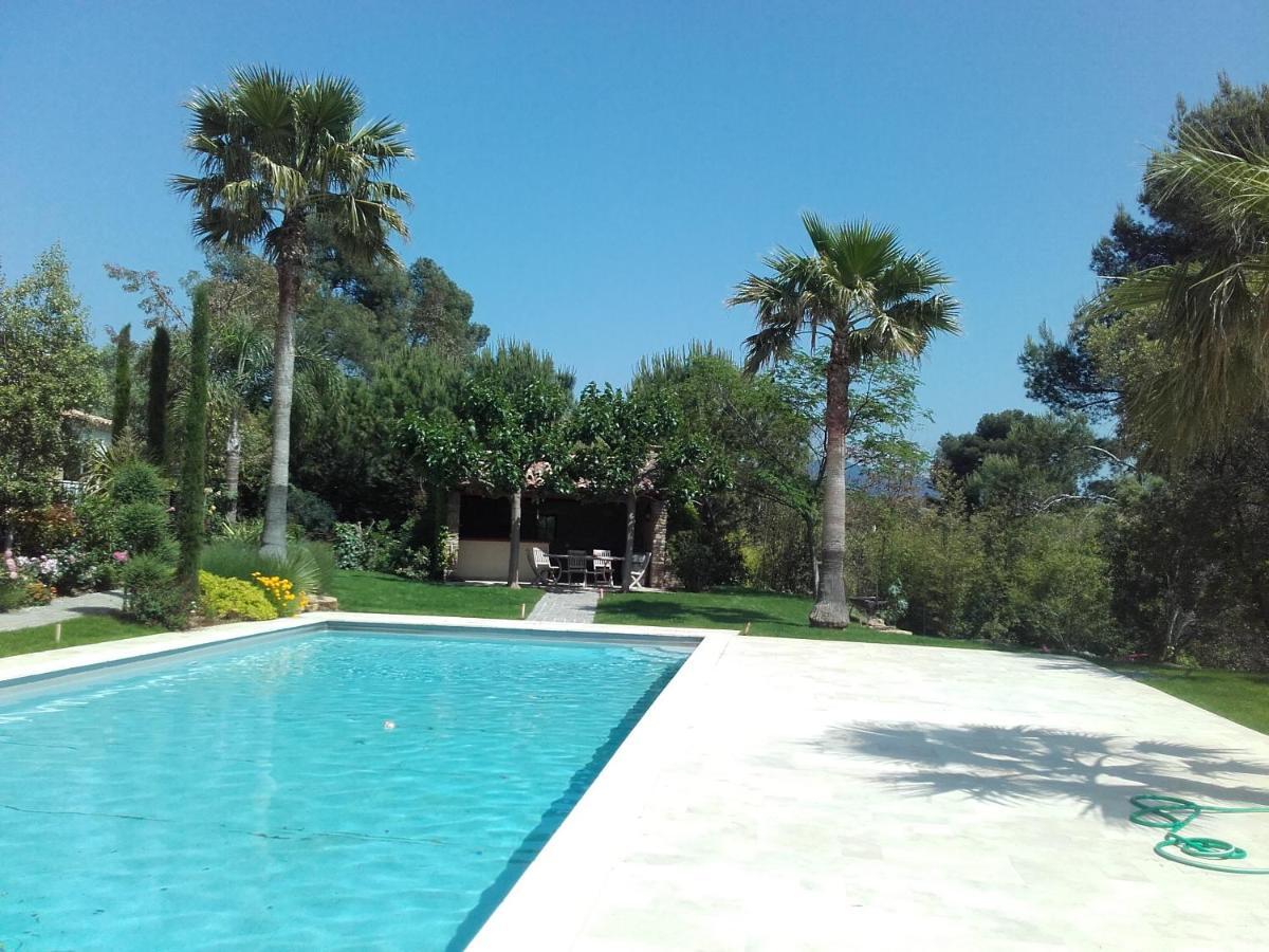 Appartement Domaine L'Oliveraie Le Castellet  Esterno foto